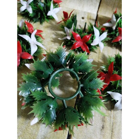 Vtg Christmas Plastic Candle Rings Poinsettia Holly Berries Set Of 6 - Picture 5 of 5